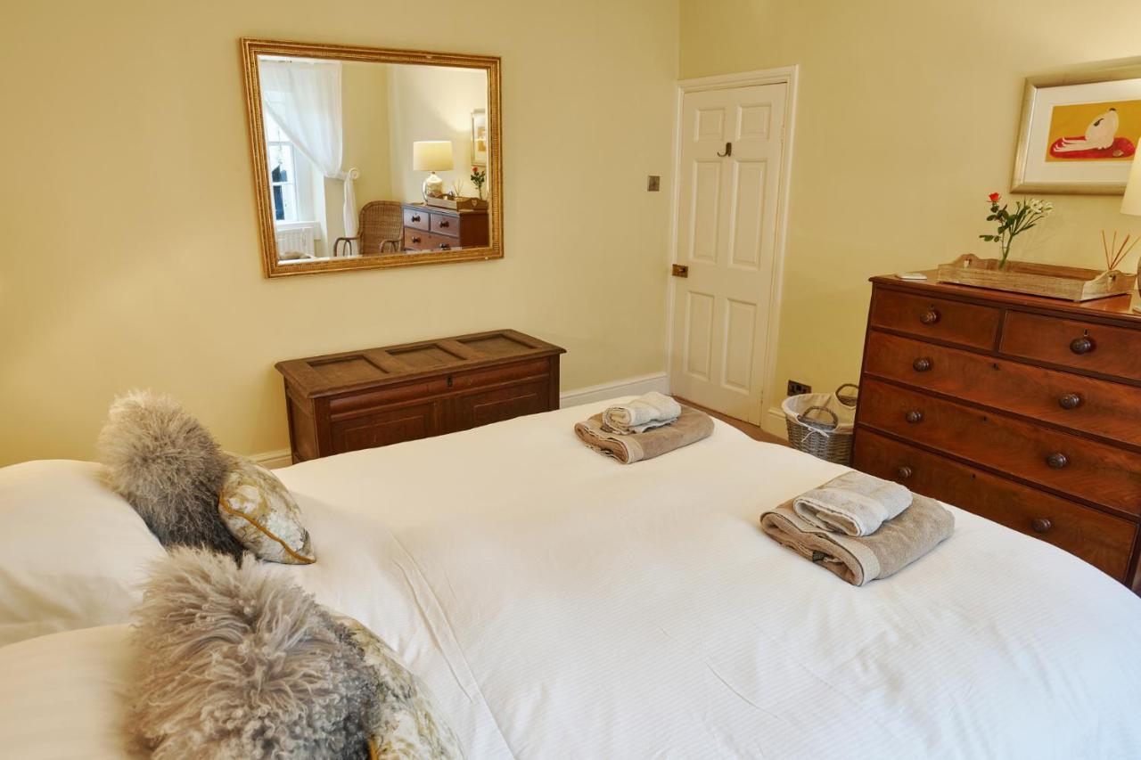 Southcot Place, Apartment With Garden Bath Bagian luar foto