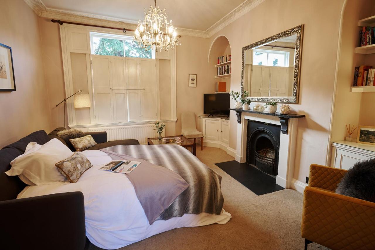 Southcot Place, Apartment With Garden Bath Bagian luar foto