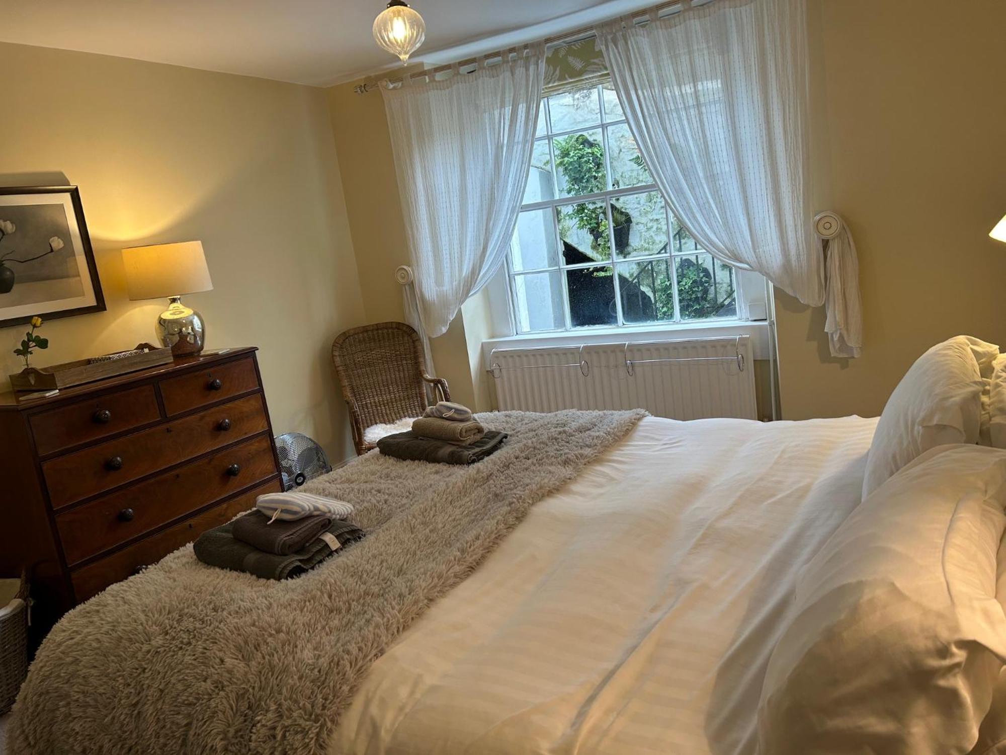 Southcot Place, Apartment With Garden Bath Bagian luar foto
