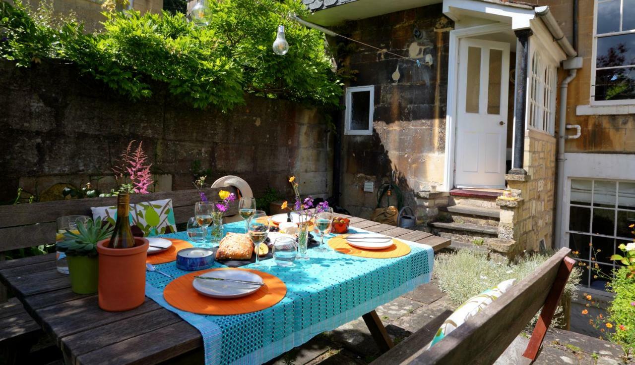 Southcot Place, Apartment With Garden Bath Bagian luar foto